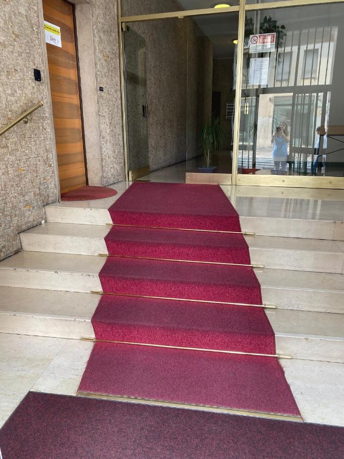 Lovely Apartment In The New Porta Nuova Area 밀라노 외부 사진