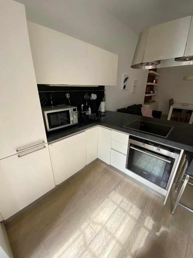 Lovely Apartment In The New Porta Nuova Area 밀라노 외부 사진