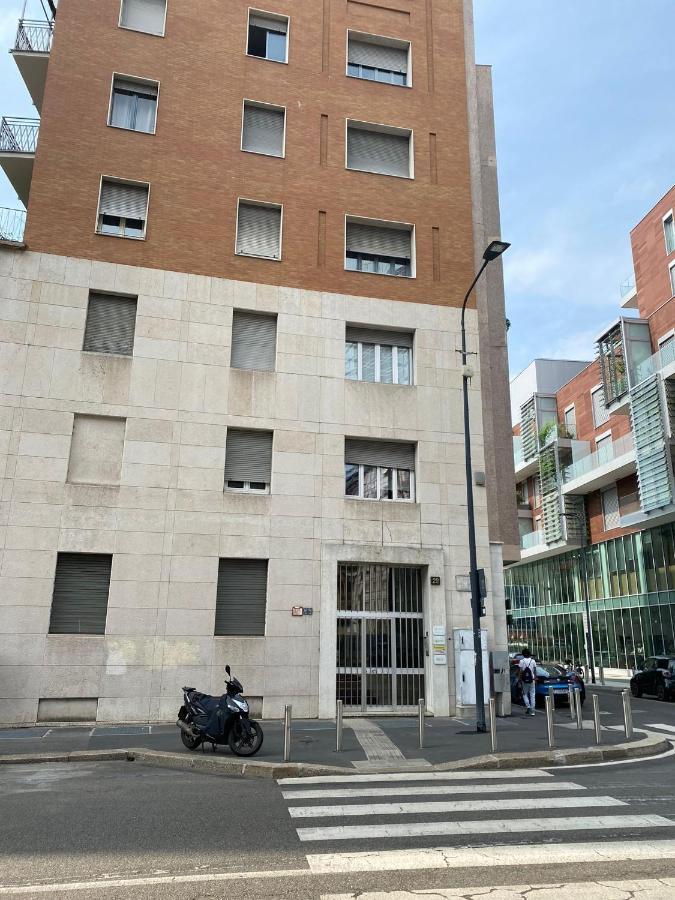 Lovely Apartment In The New Porta Nuova Area 밀라노 외부 사진