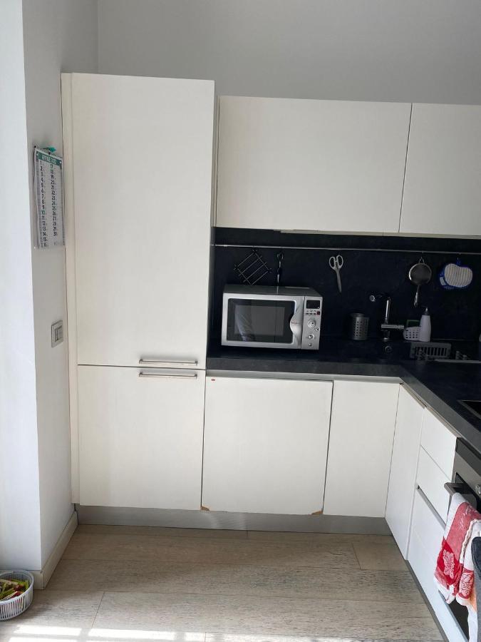 Lovely Apartment In The New Porta Nuova Area 밀라노 외부 사진